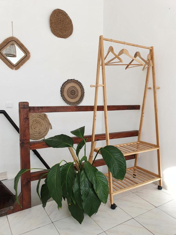 Une Nuit A Bali - Appartement Cocooning Sollies-Toucas Exterior photo