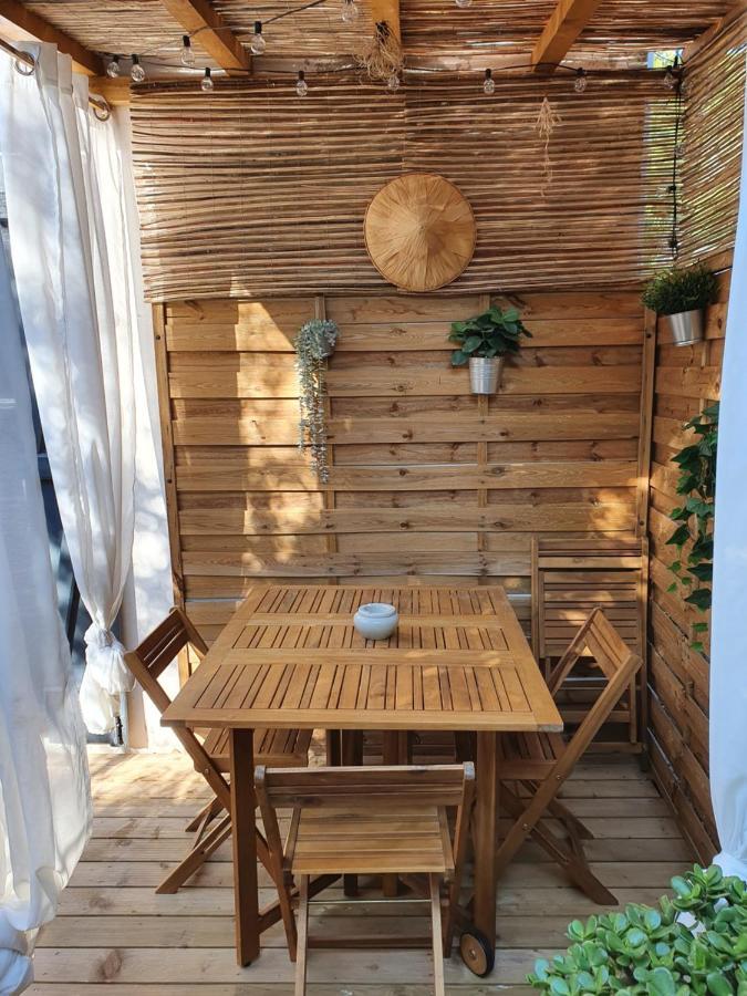 Une Nuit A Bali - Appartement Cocooning Sollies-Toucas Exterior photo
